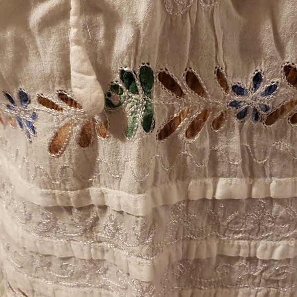 Shirt - Picture 3 of 5